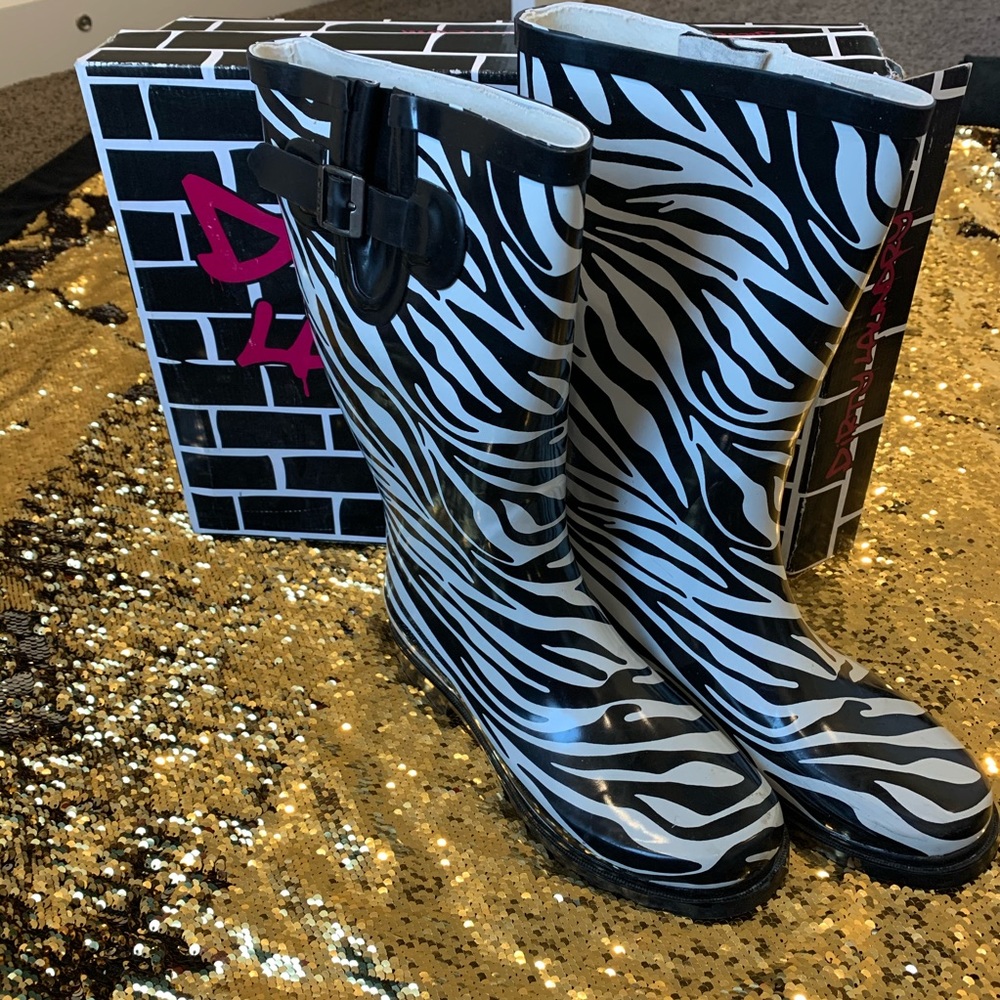 Rain boots